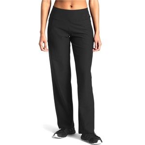 The North Face Everyday High Rise Pants in Black